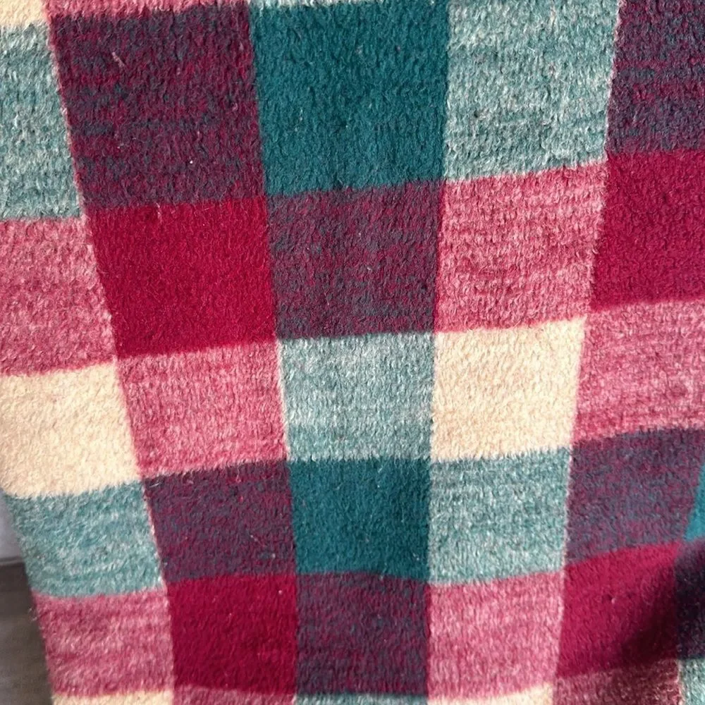 Aurora Biederlack of America Plaid Throw Blanket!